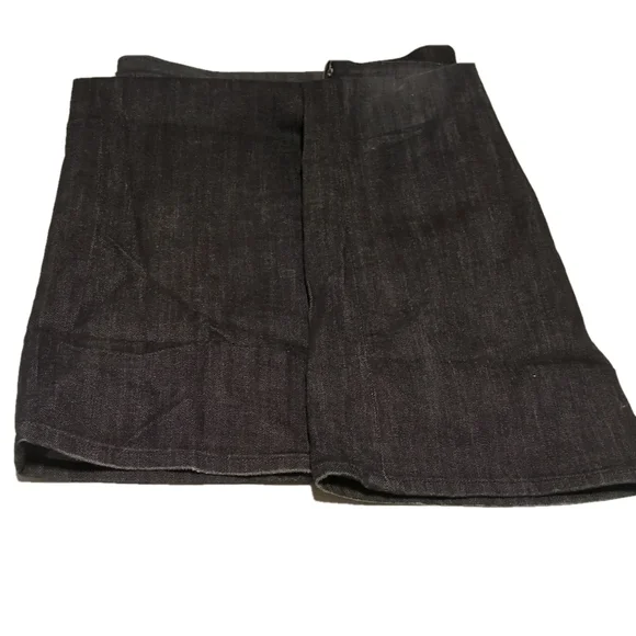 Elevate Your Style with 7 For All Mankind's Everyday Sequin Bootcut Jeans - Picture 12 of 16